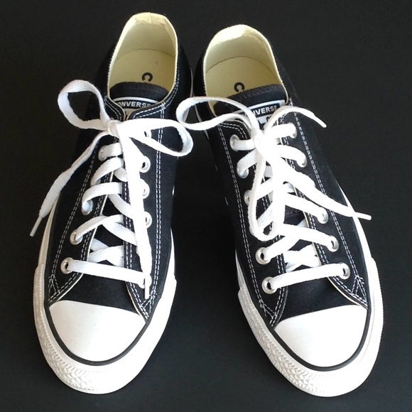 ⭕️🐾⭕️ Converse All Stars Ox - Low Top Sneakers - Picture 1 of 9